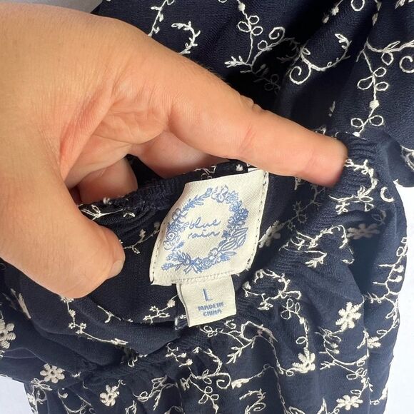 Francesca’s Sophia Tie Back Embroidered Mini Dress Size Large - Picture 7 of 9